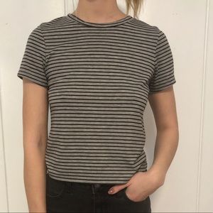 Grey/ black tee
